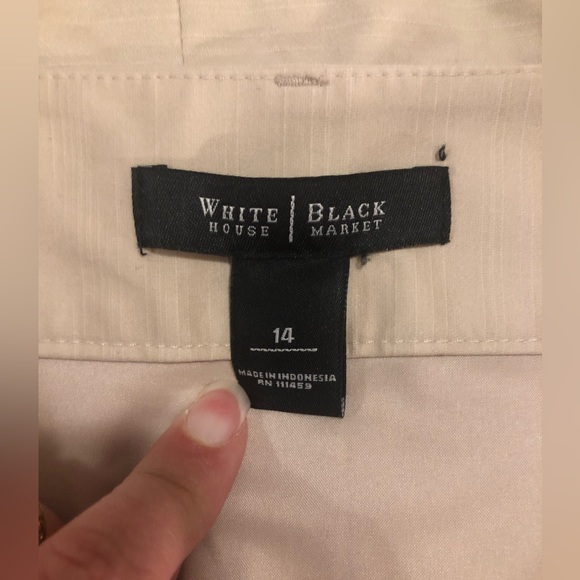 White House Black Market tan pencil skirt, side zipper, fully lined, front vent - Picture 3 of 14